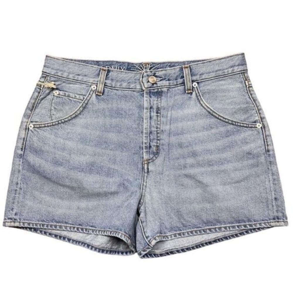 NWT Daily Blue Women's Freaky Classic Shorts Denim‎ Size 31 Blue Casual